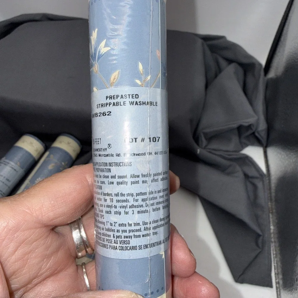VTG Wallpaper Border Floral Cottage Core Blue White Sunworthy 5 Rolls 75 Feet